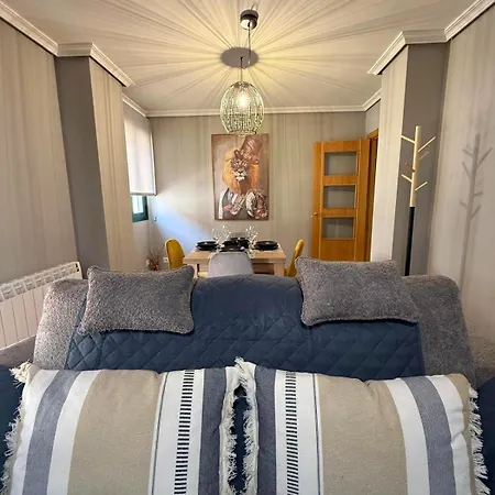 Turistico El Canalizo Ii * Candelario