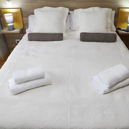 Turistico El Canalizo Ii *