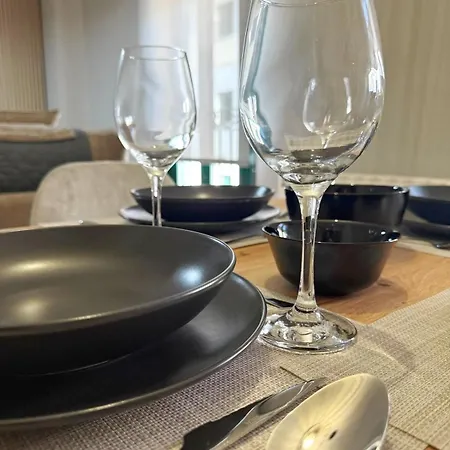 Turistico El Canalizo Ii Candelario