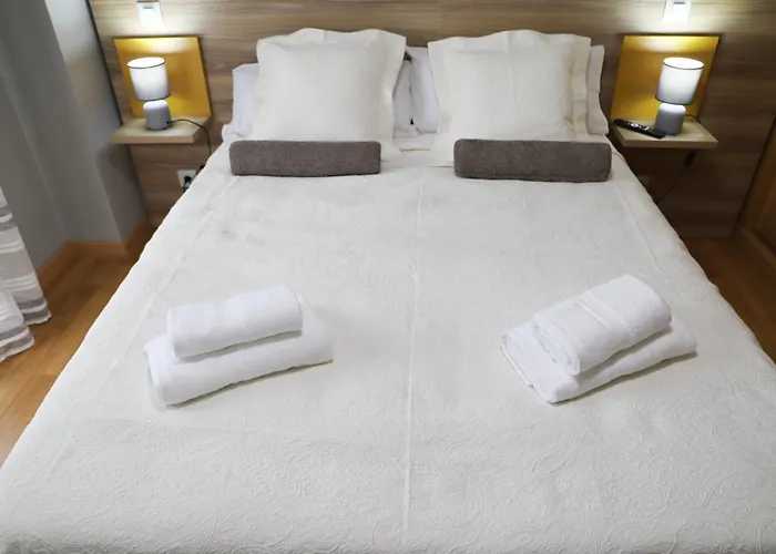 Turistico El Canalizo Ii *