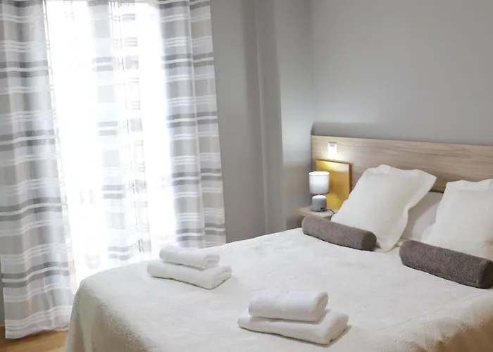 Lejlighed Turistico El Canalizo Ii *